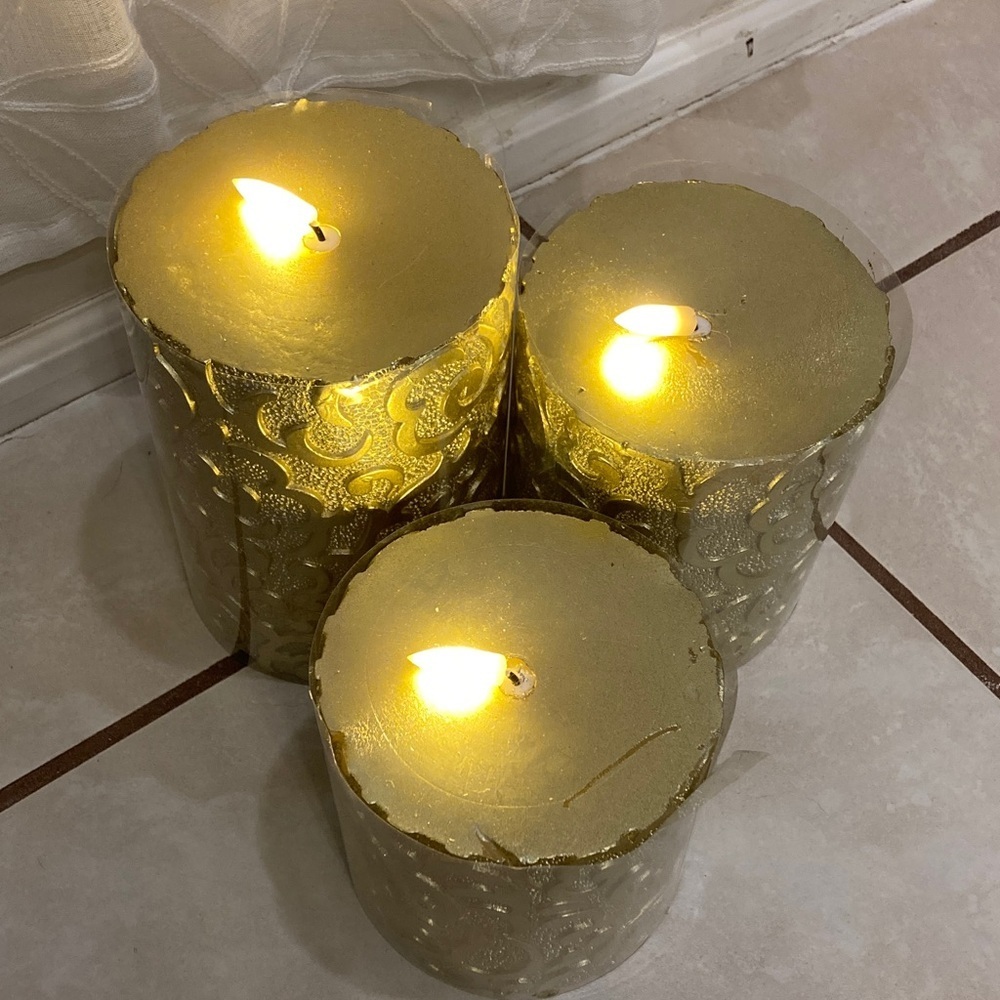 Set of 3 Battery Operated Candles - Picture 4 of 6
